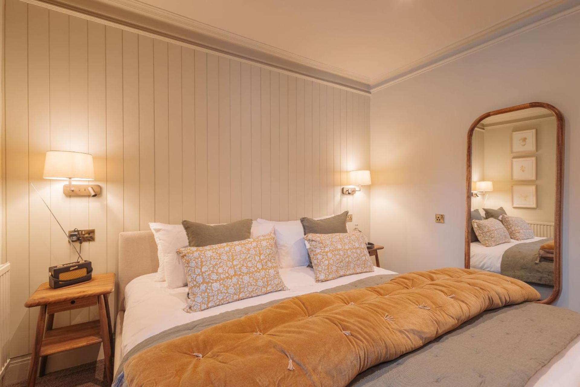 Pine Trees Hotel Питлохри Екстериор снимка